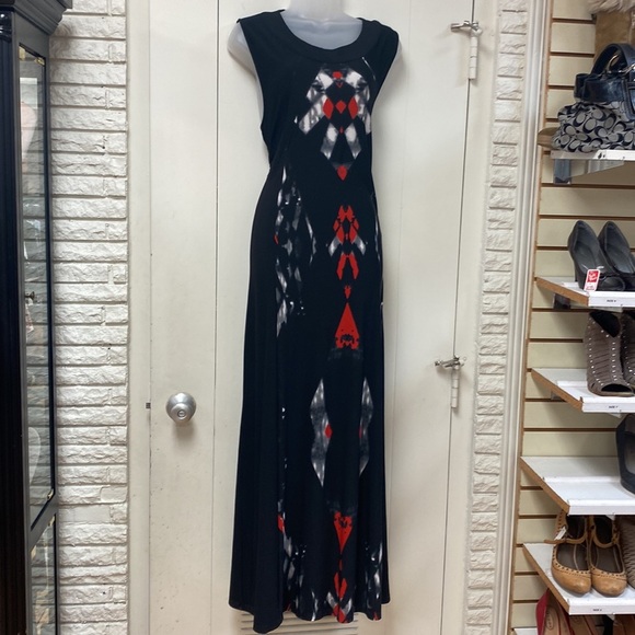 Virtuelle Sahara Maxi Dress - Picture 8 of 9